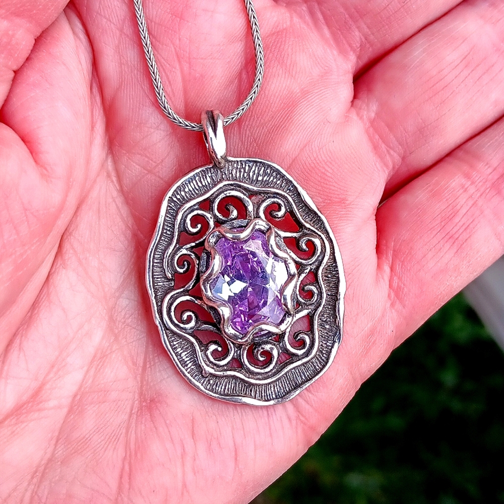 DIDAE ISRAEL SHABLOOL PURPLE STONE STERLING NECKLACE